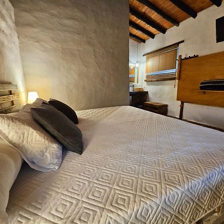 Cabanas Y Hostal Bonanza Mesa De Los Santos Los Santos  Exteriör bild